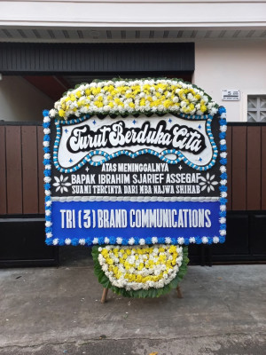 Papan Bunga Duka di Paringin
